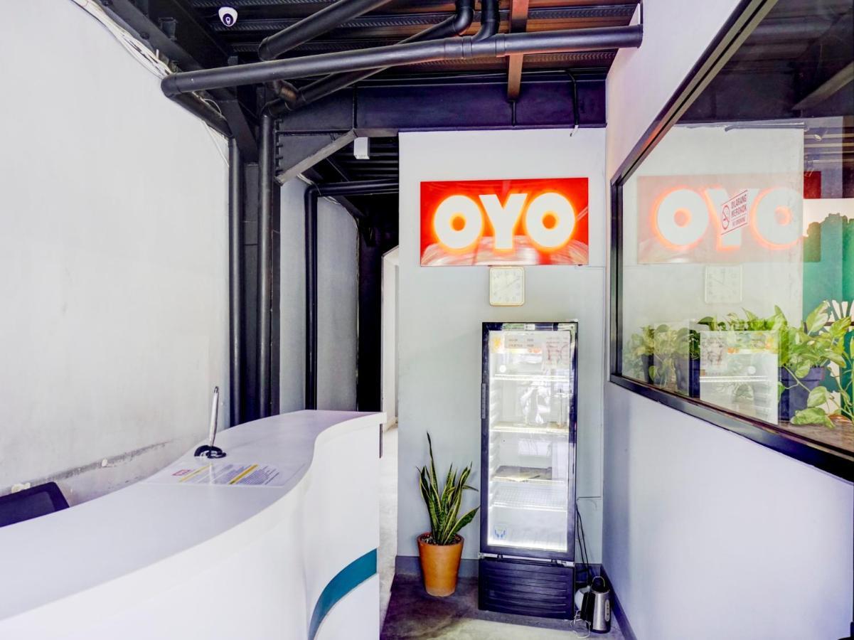 Oyo 1805 Fatmawati Mansion Syariah Ξενοδοχείο Τζακάρτα Εξωτερικό φωτογραφία