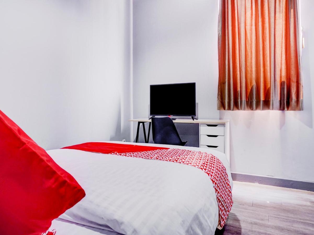 Oyo 1805 Fatmawati Mansion Syariah Ξενοδοχείο Τζακάρτα Εξωτερικό φωτογραφία